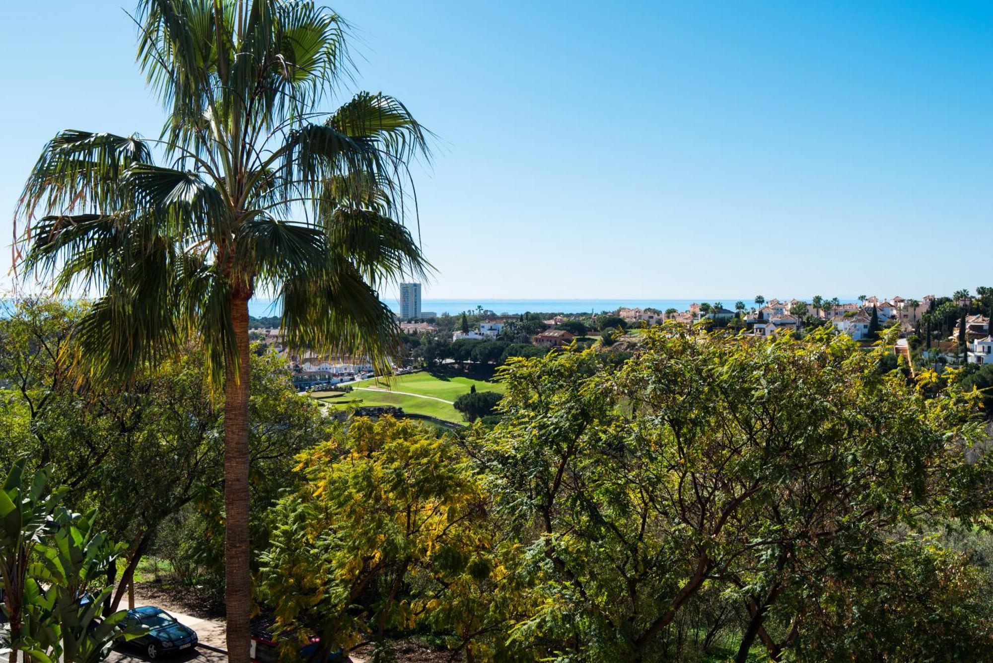 Rentandhomes Penthouse Elviria Golf Marbella Exterior foto